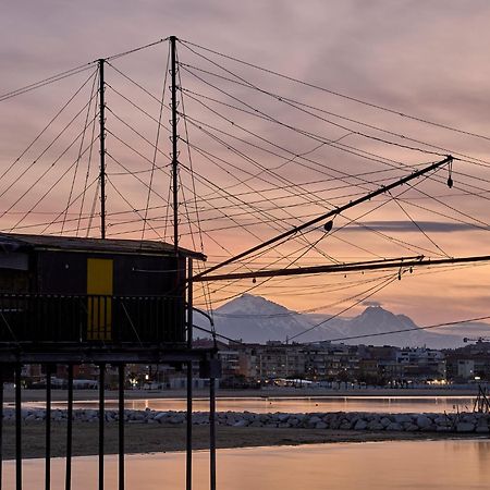 Appartamento Fronte Mare Pescara Exteriör bild